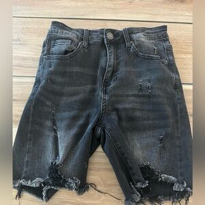 Rise Distressed Stretch Cutoffs S